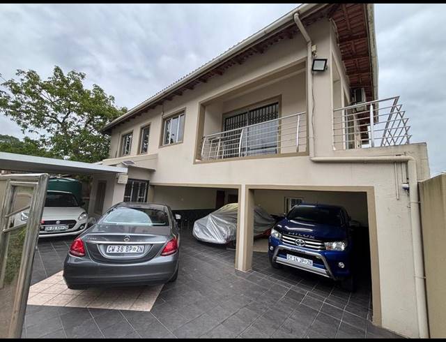 4 BEDROOM HOUSE FOR SALE IN RESERVOIR HILLS